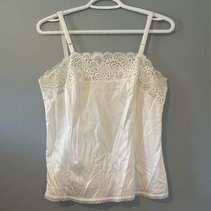 ❗️3/$20❗️Slip tank top/lingerie top